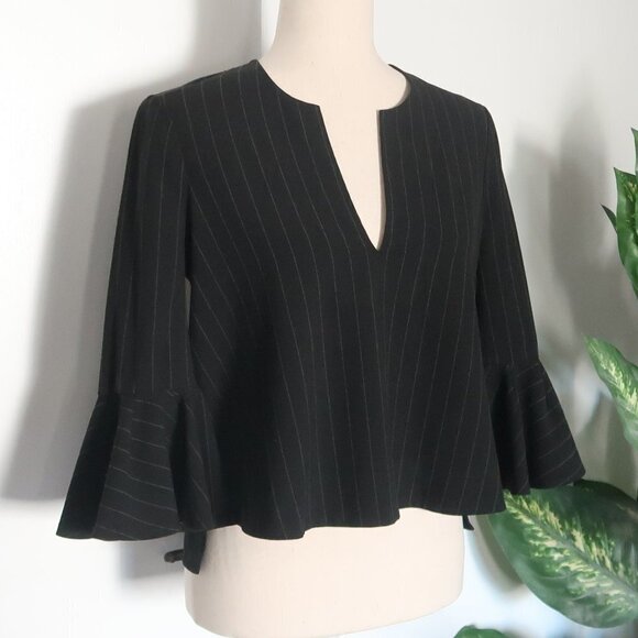 BCBGMaxAzria Black Pinstriped Split Crew Beck Bell Sleeve Blouse / Top Size XXS - Picture 4 of 11